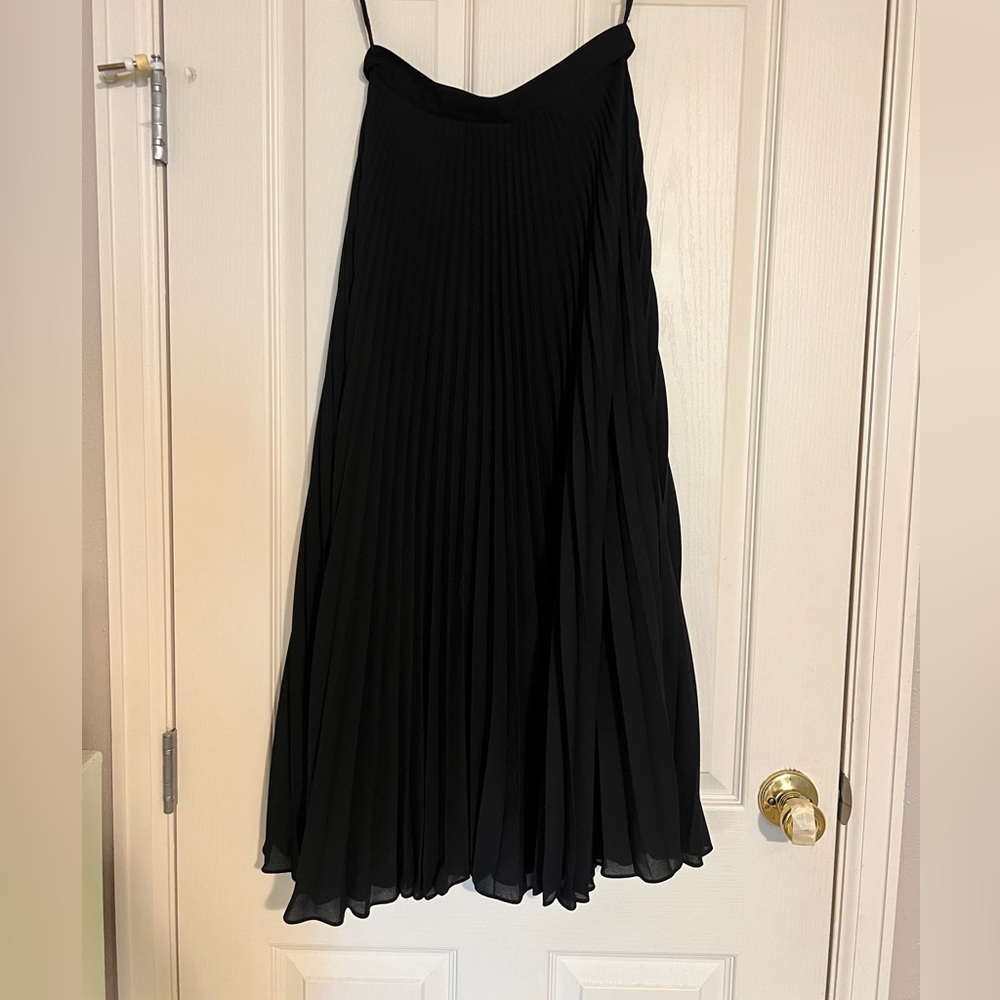 Liz Claiborne Pleated Midi Skirt